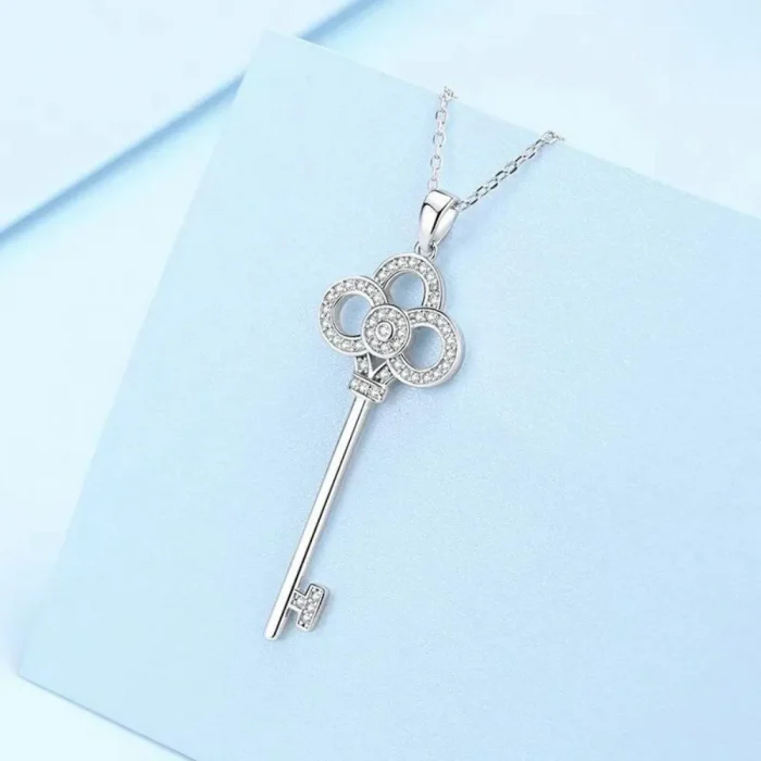 Key Design Necklace