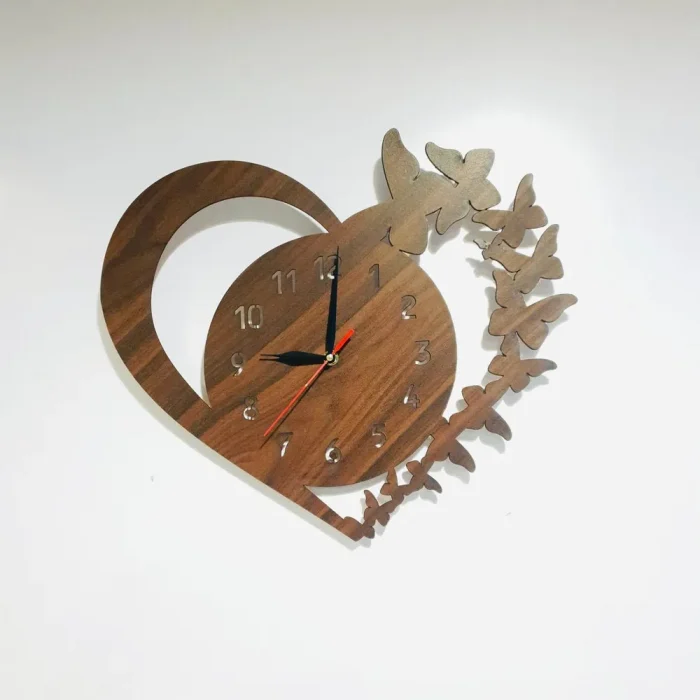 Wooden Decoration Clock Heart